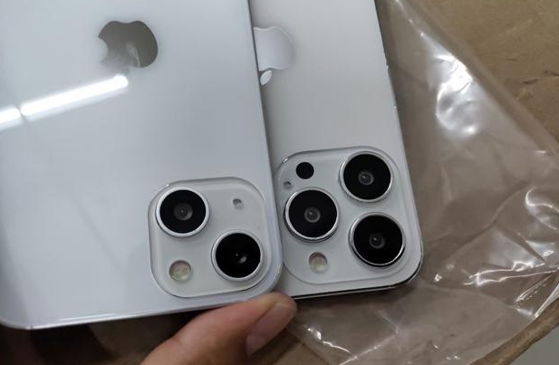 博野苹果手机维修分享iPhone 13‌机模长什么样 